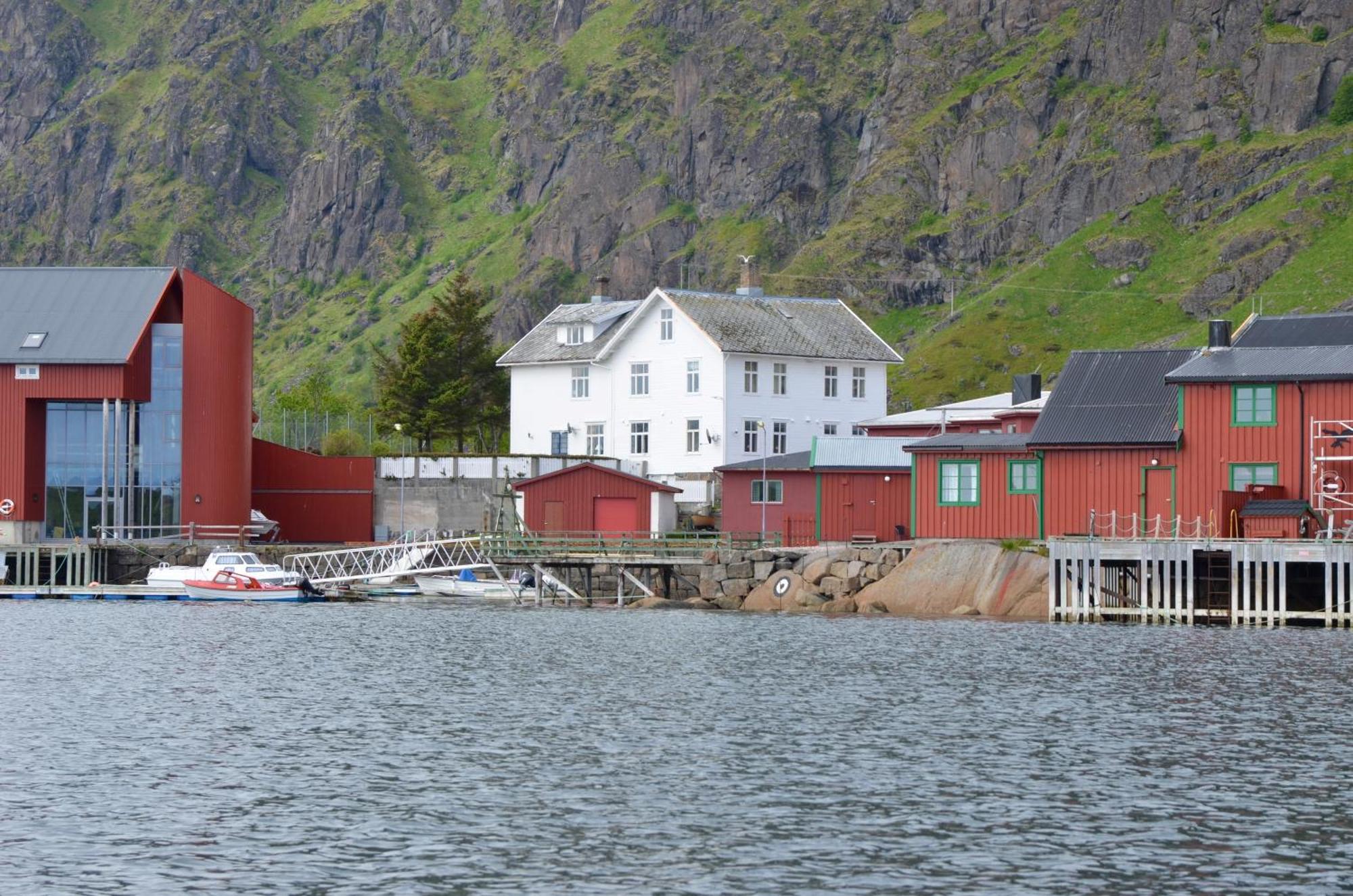 Angelas Fjord Suite Stamsund Bagian luar foto